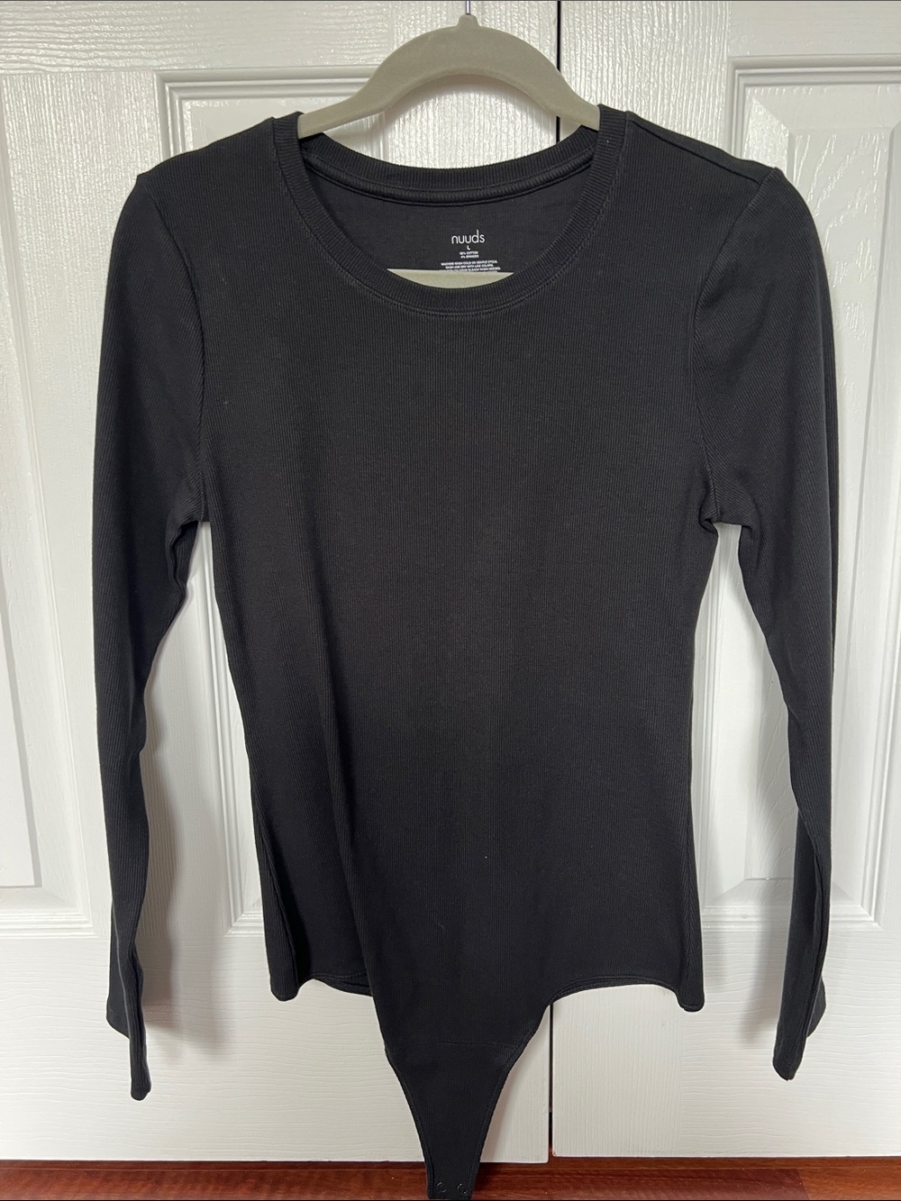Nuuds Black Long-Sleeve Bodysuit Top Size Large